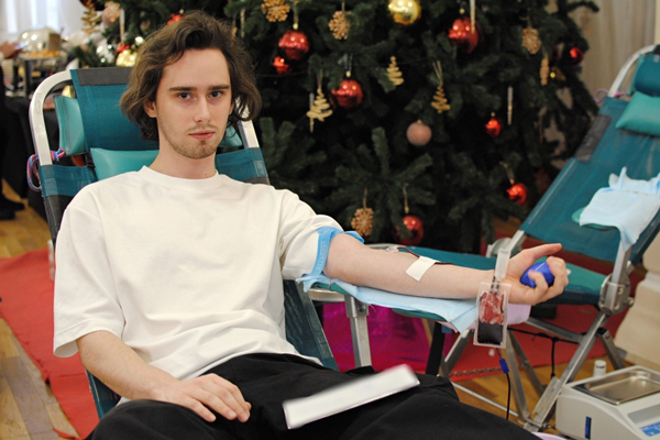 В химико-технологическом университете имени Менделеева в Москве прошел День донора